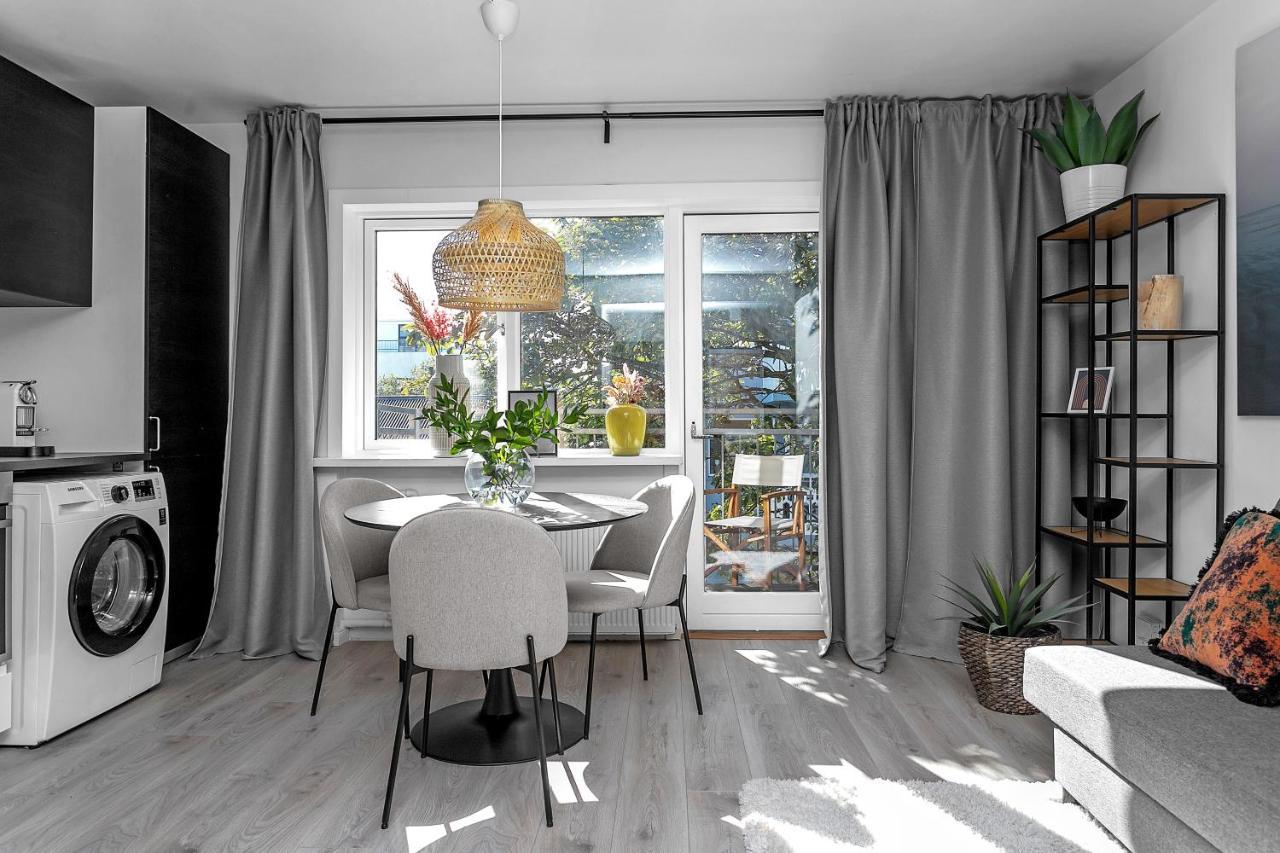 Lokastigur Charming And Inviting Apartment Reykjavík Eksteriør billede